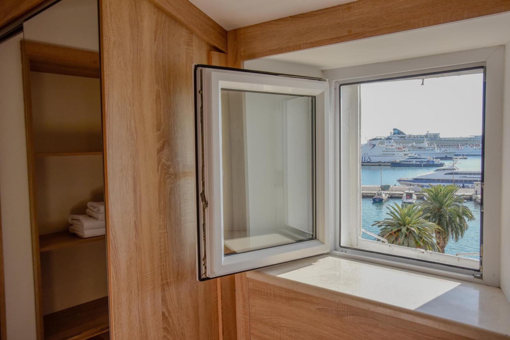 Hotel Kastel 1700 สปลิท ภายนอก รูปภาพ